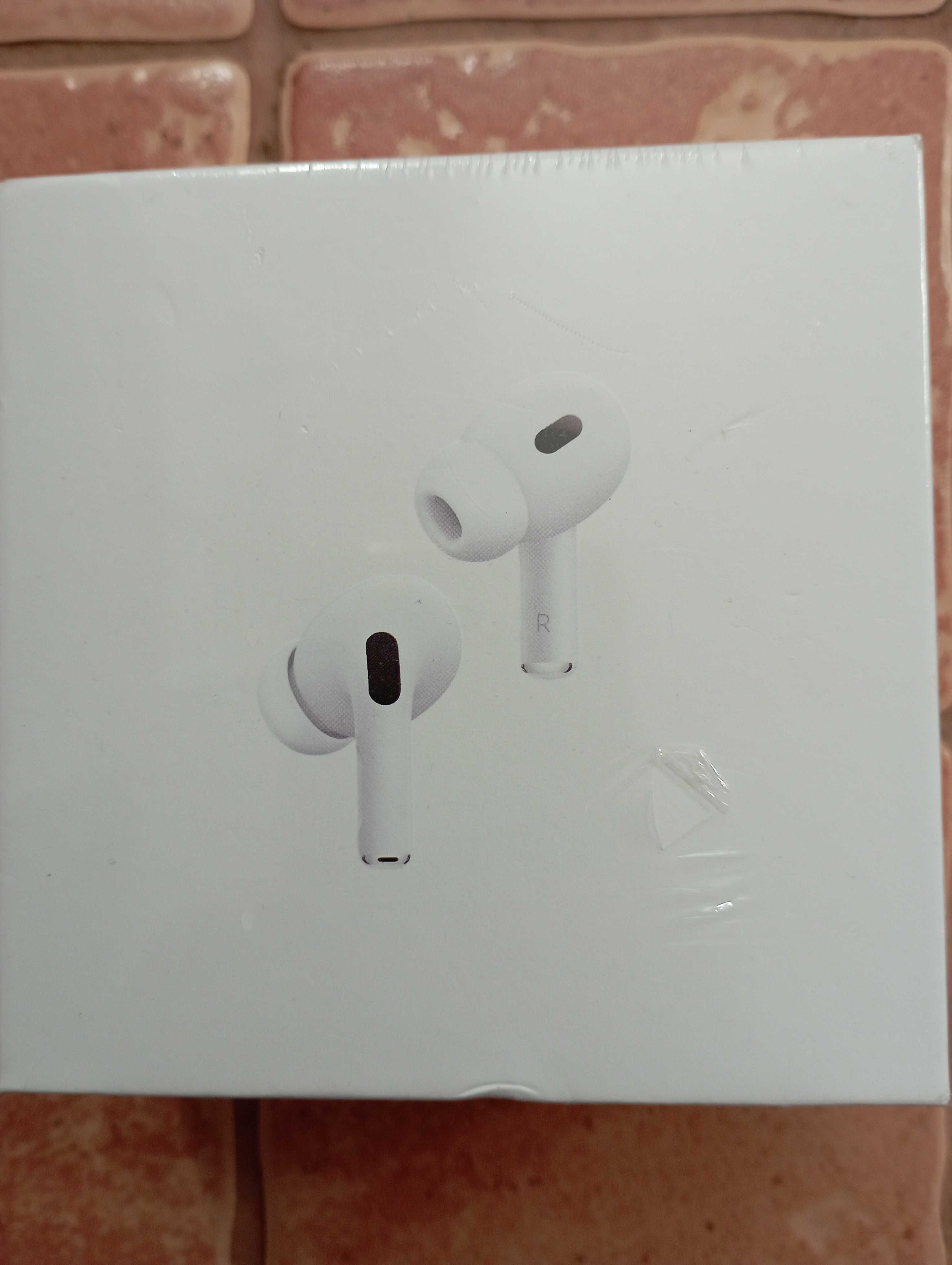 Casti APPLE AirPods Pro 2, True Wireless, Bluetooth, In-Ear, Microfon