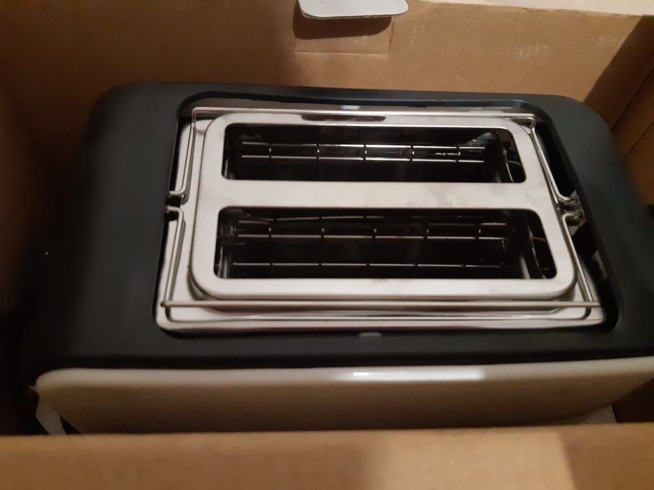 Тостер новый. Техника
