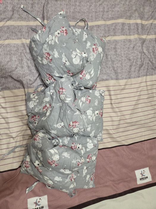 Продаются бортики для детской кроватки