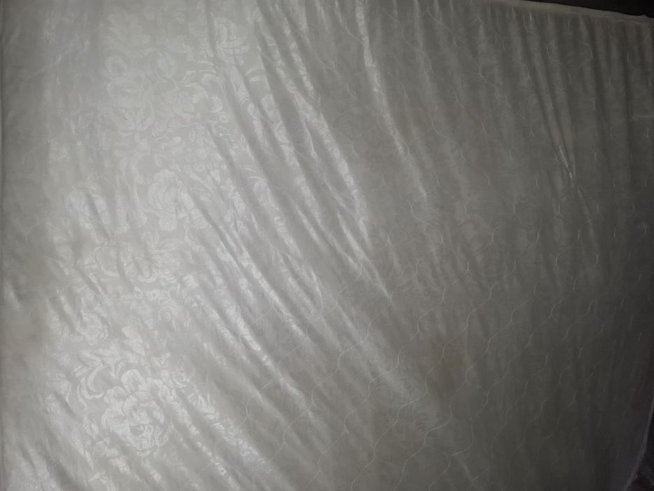 Matras sotiladi purjinali ,yaroqli..