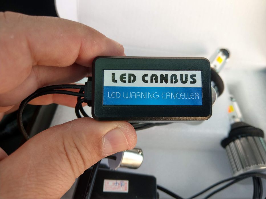 Универсални светодиодни LED дневни светлини DRL в мигача