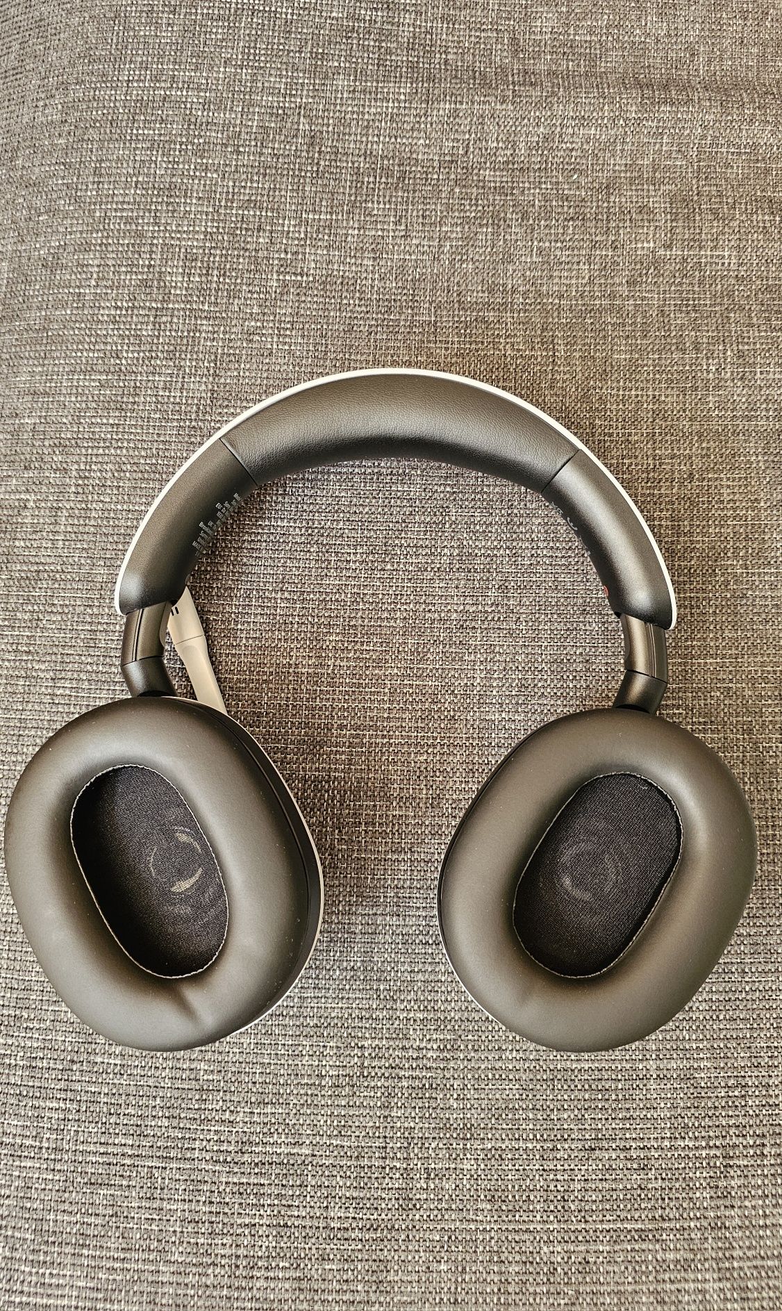 Продавам Слушалки Sony Inzone H9