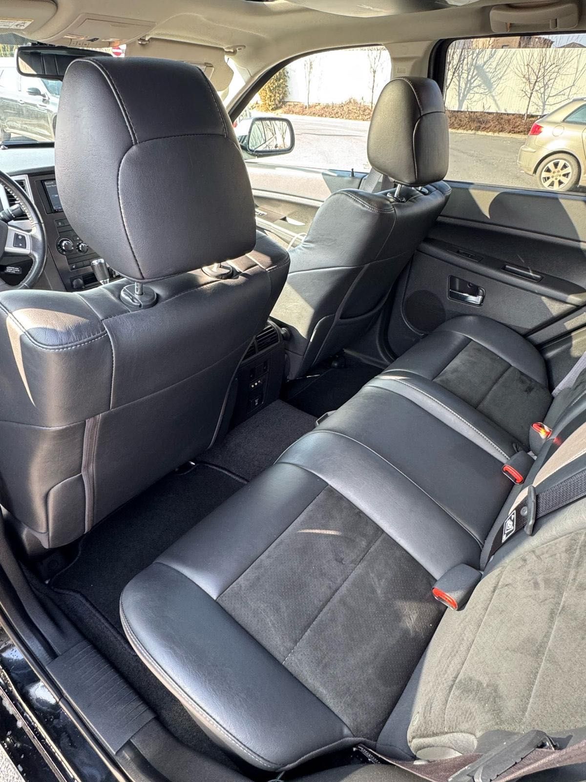 Vand Grand Cheroke STR 8  HEMI