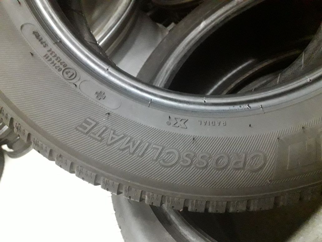 Michelin 195/65/15-2бр дот 2520