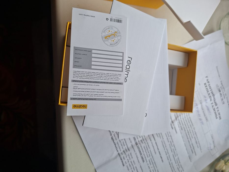 Геаlme c75 сматфон
