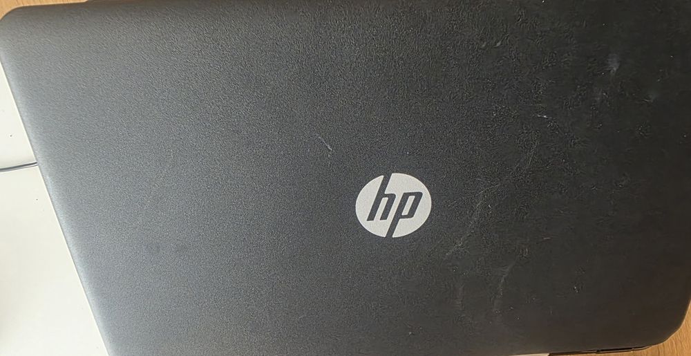 Лаптоп HP+ чанта