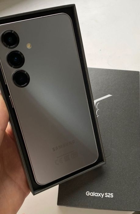 Samsung S25 с гарантией