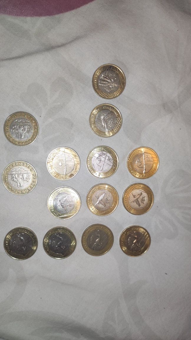 Коллекционные монеты 100 тенге