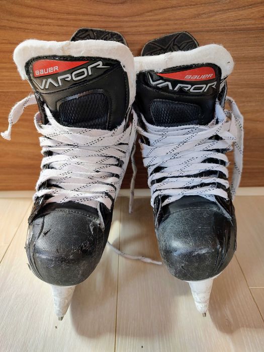 Кънки, стик, протектори - хокейна екипировка за дете - 10-11 години