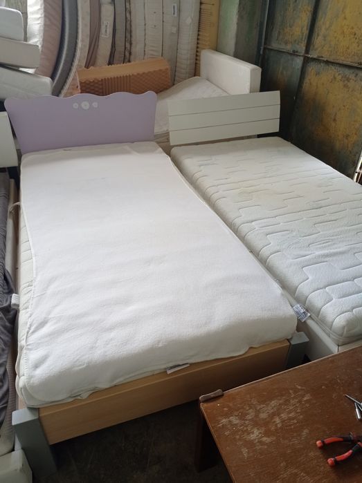 Mobilă second hand