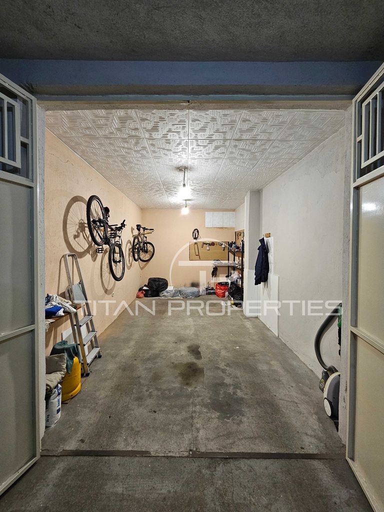 Продава се Мезонет в Стара Загора, Център - 122 кв.м за 1271 €/кв.м - Снимка #17