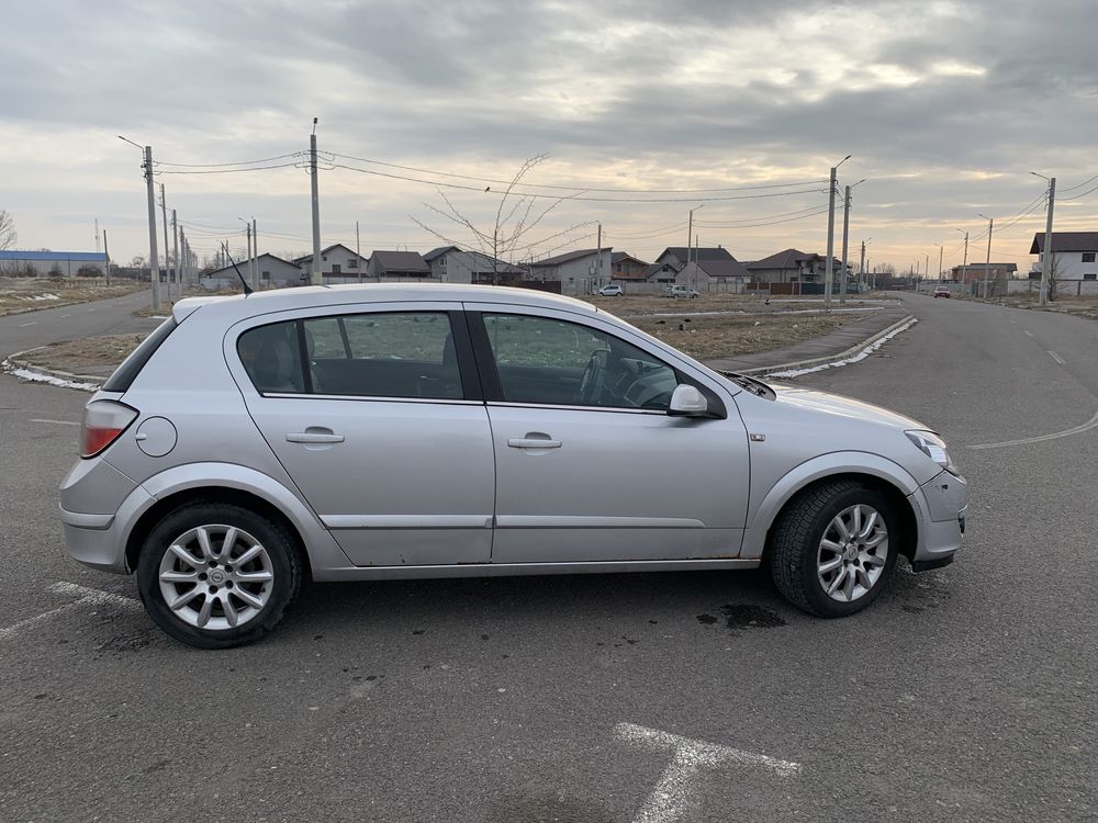 Opel astra h 1.7 cdti