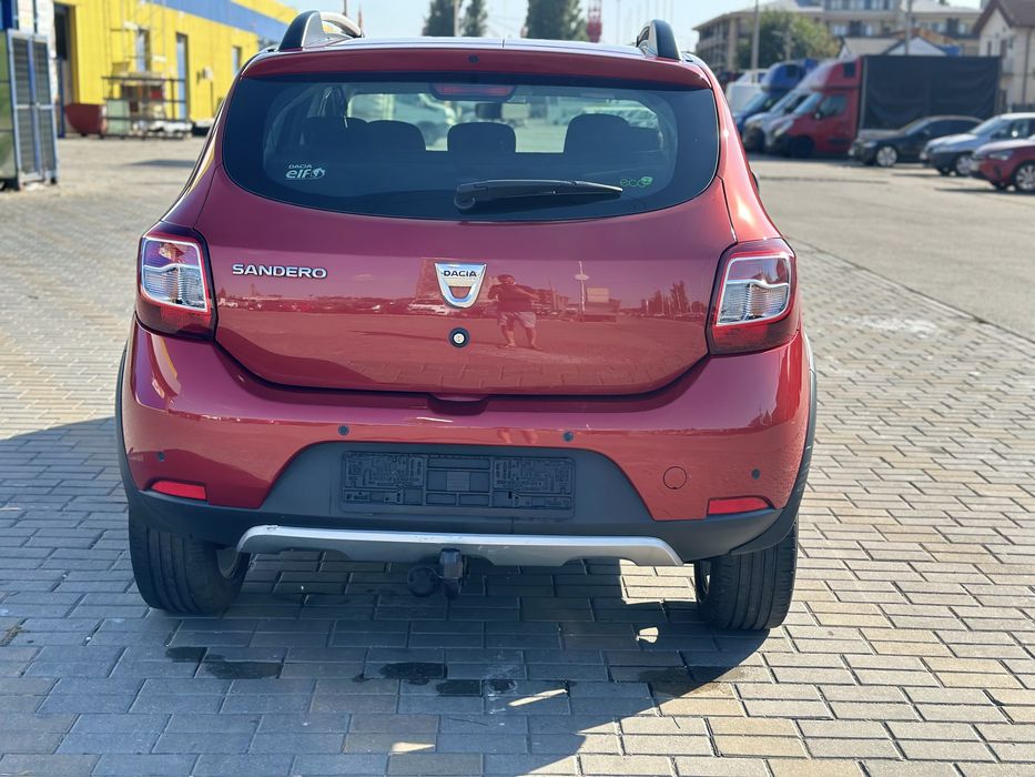 Vand Dacia Sandero Stepway 0.9 tce 90 cp,euro 5,ac,an 2013,jante aliaj