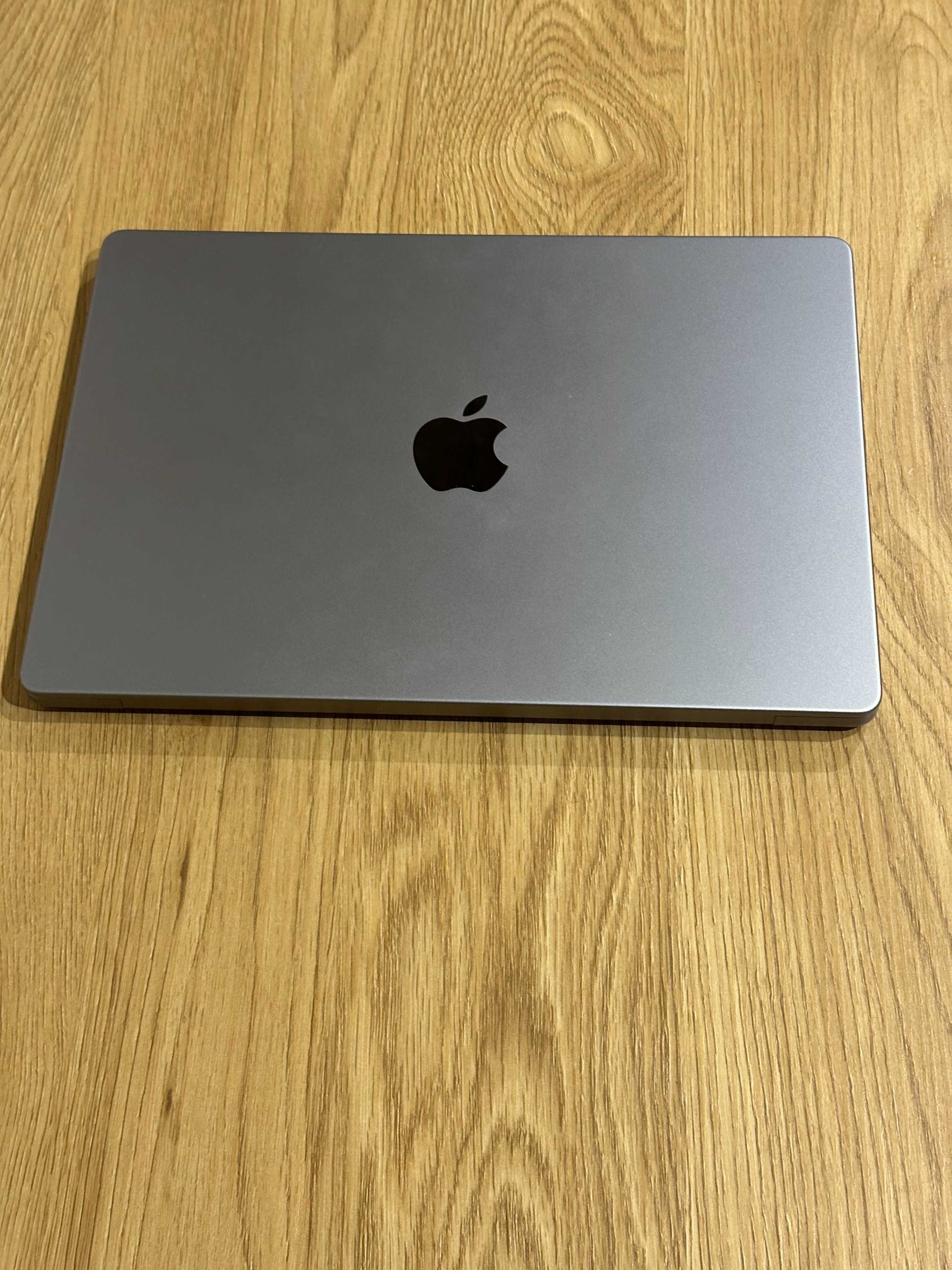 Macbook pro 14 M1 pro 16GB / 512GB