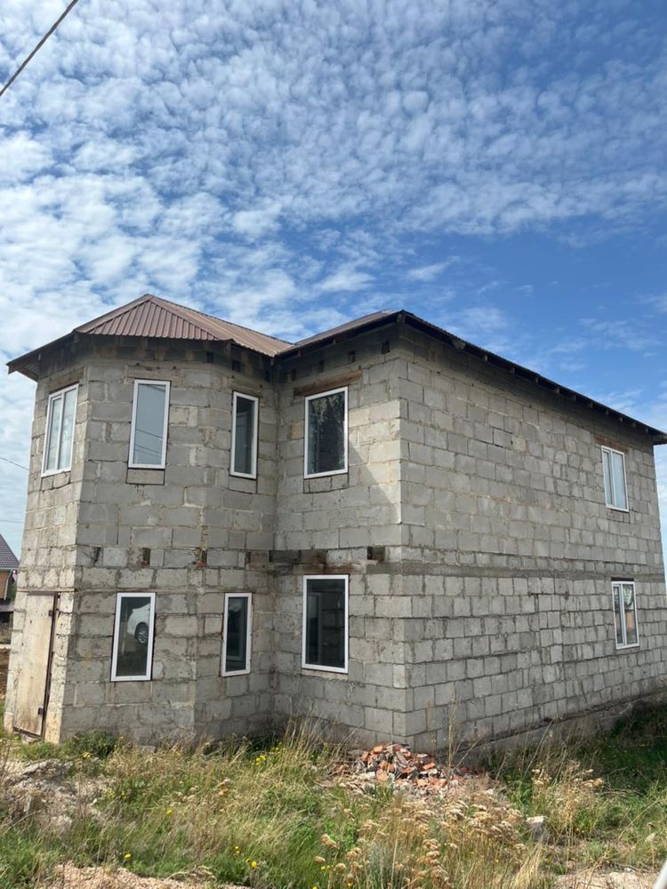Продам недостроенный дом