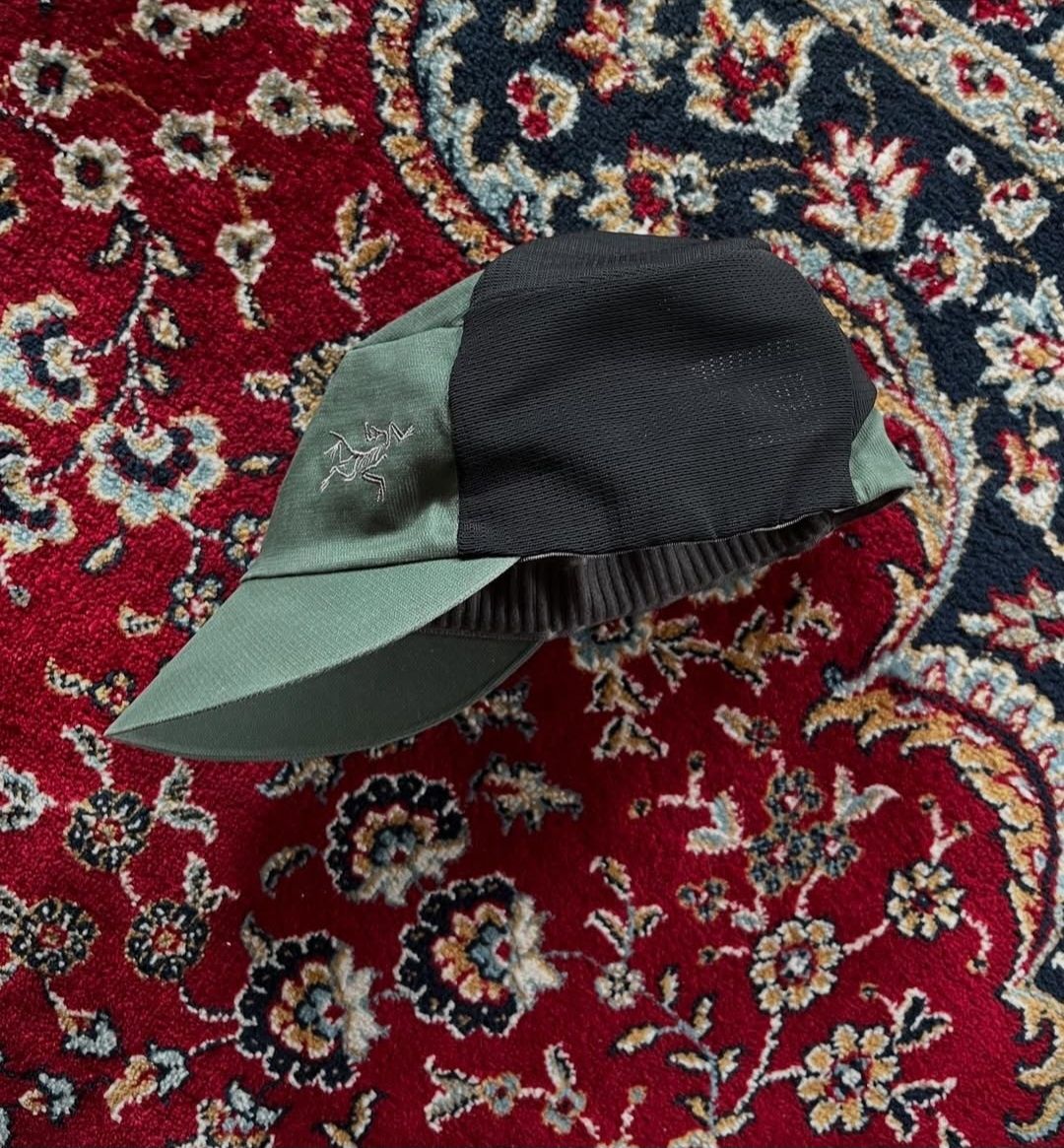 Arc'teryx 1990's cap