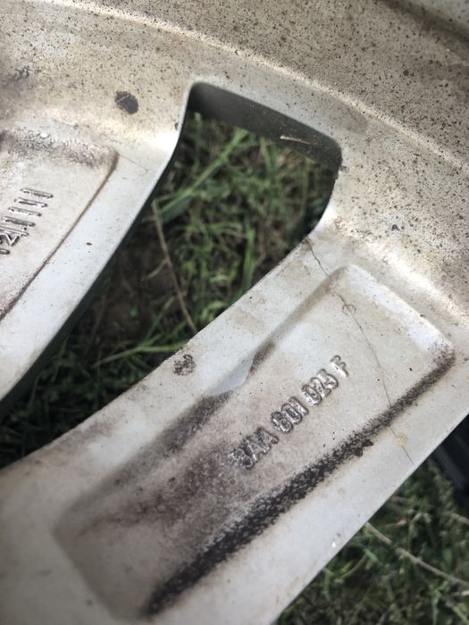 Roti 235 45 17 ALL SEASON Vw Passat B7 57.1 5x112