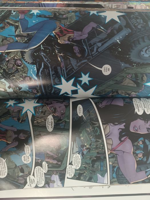 Comicbook Batman/Wonderwoman/DC/Marvel + Carte batman