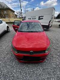 VW Polo 2010 roșu, bine întreținut, km reali