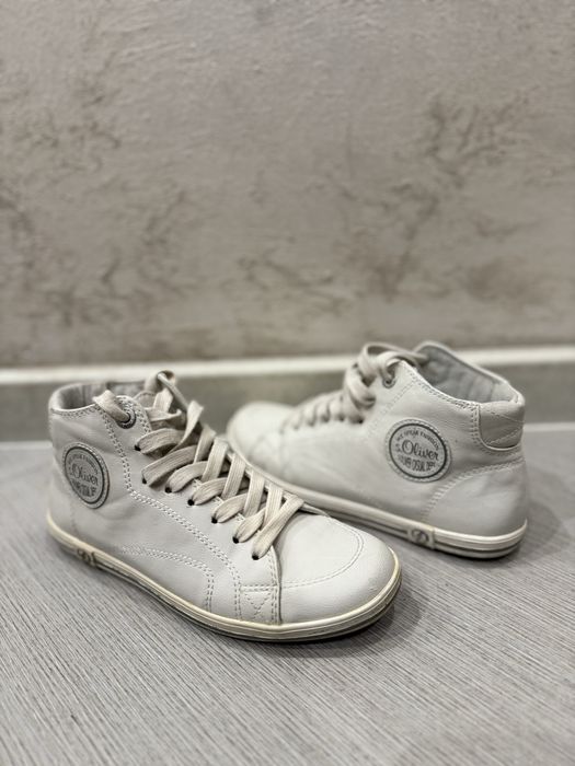 Сникърси ,,S.Oliver’’