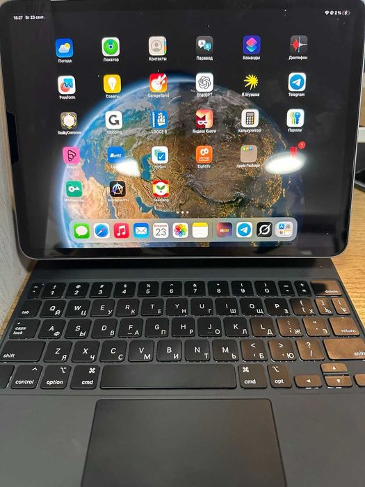 Продаю iPad Pro 11" M2, 512 GB, Space Gray с комплектом