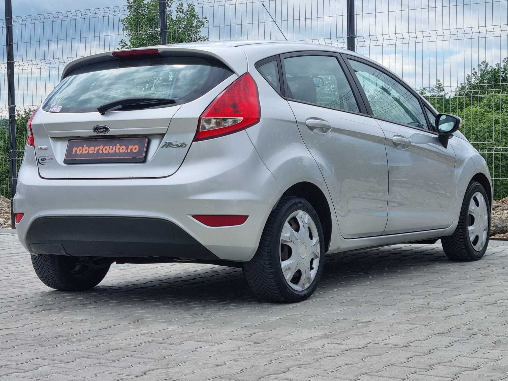 Ford Fiesta / 1.4 diesel / 147000 km / Aer cond / Rate / Finantare