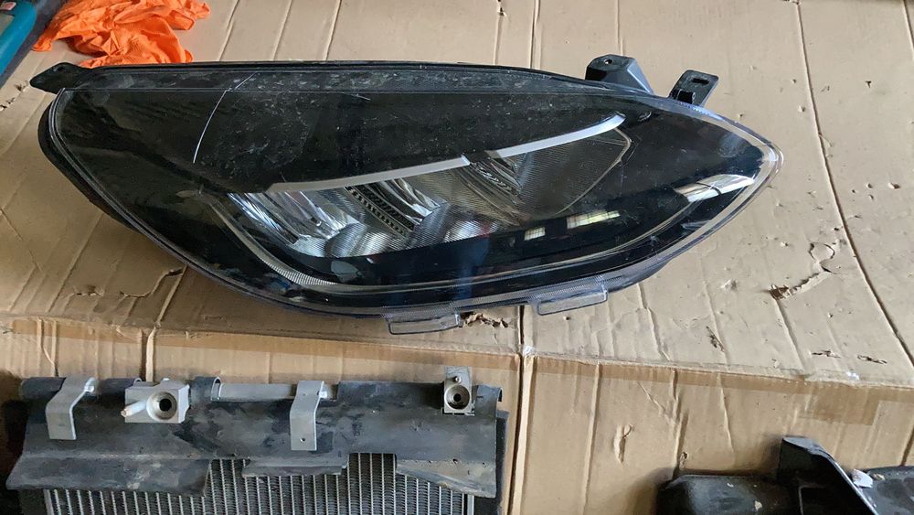 Far led Ford fiesta 7 Facelift 2022 far dreapta Full led fiesta mk7