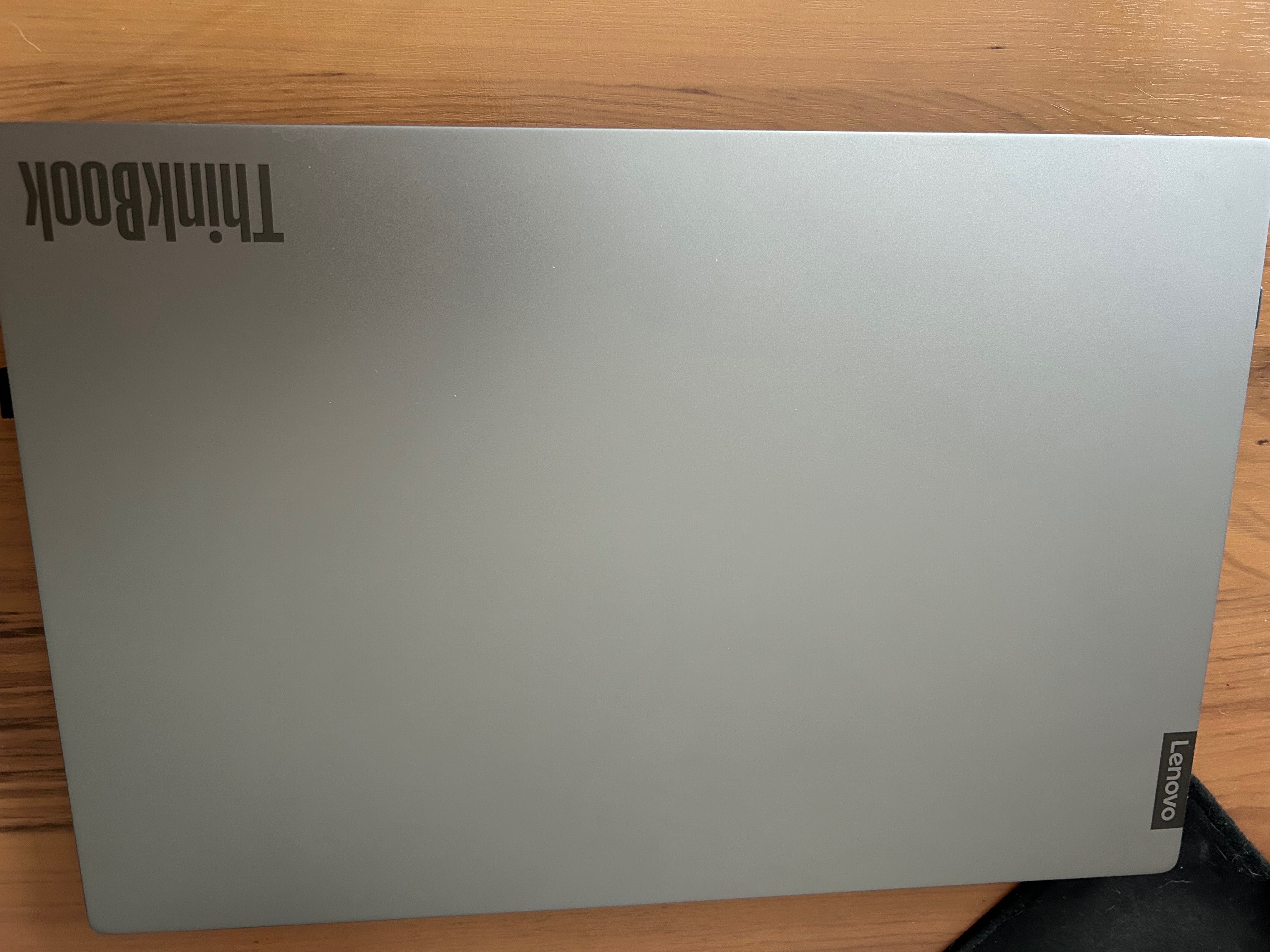 Лаптоп Lenovo ThinkBook 15 IIL