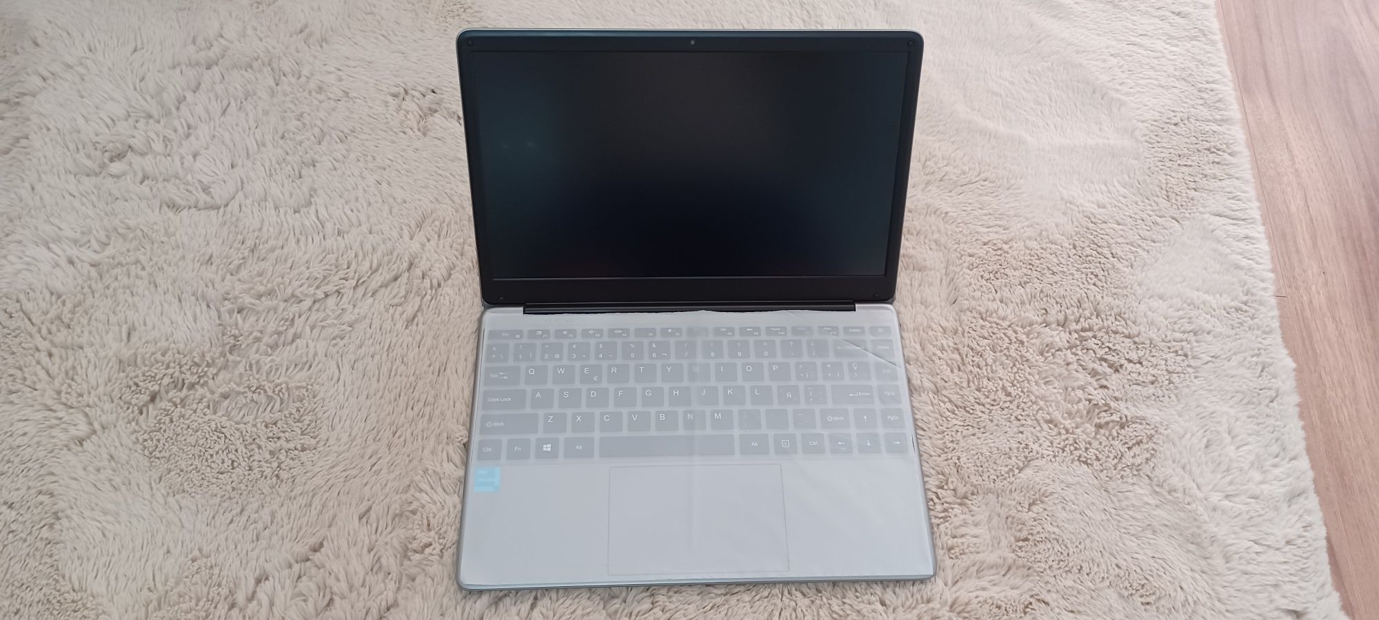 Laptop CHUWI HeroBook Pro