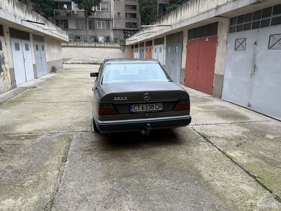 Мерцедес W124 2,3 бензин/газ