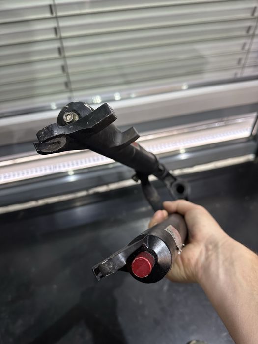 Furca Bucklos pe aer 27.5 120mm