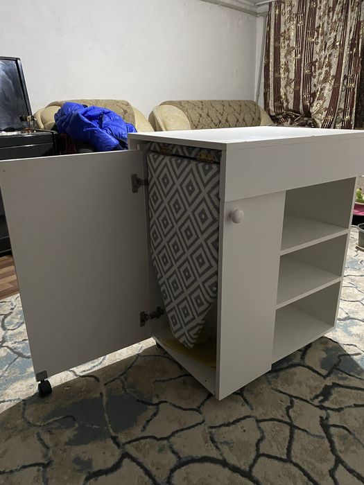 Стол для швей 3 в одном.