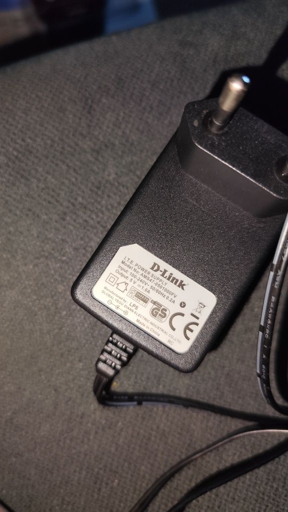 Рутер D-Link dir-615