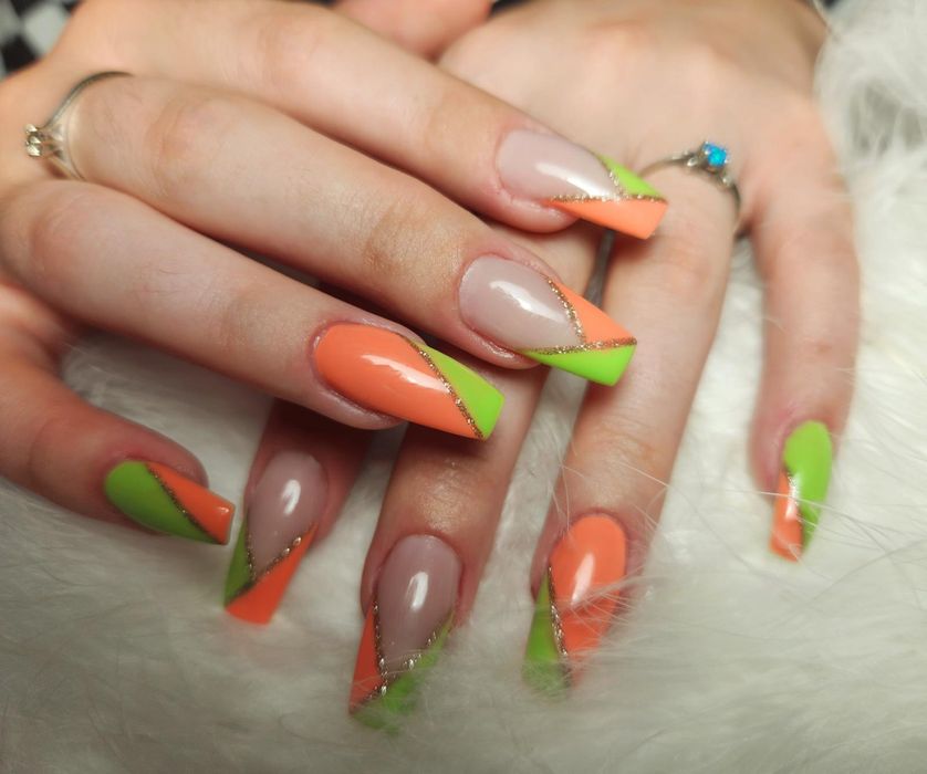 Extensii gene fir cu fir și unghii cu gel