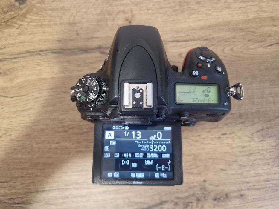 Aparat foto Nikon D750
