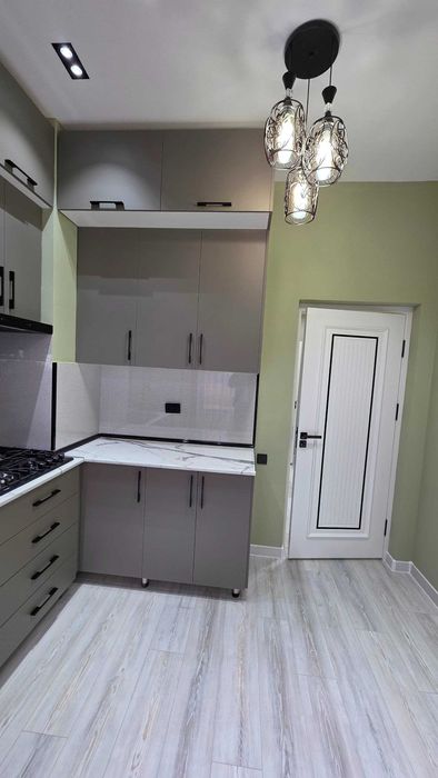 Продам 3-х комнатную(78кв.м) с ремонтом.Яшнабадский район.Рохат