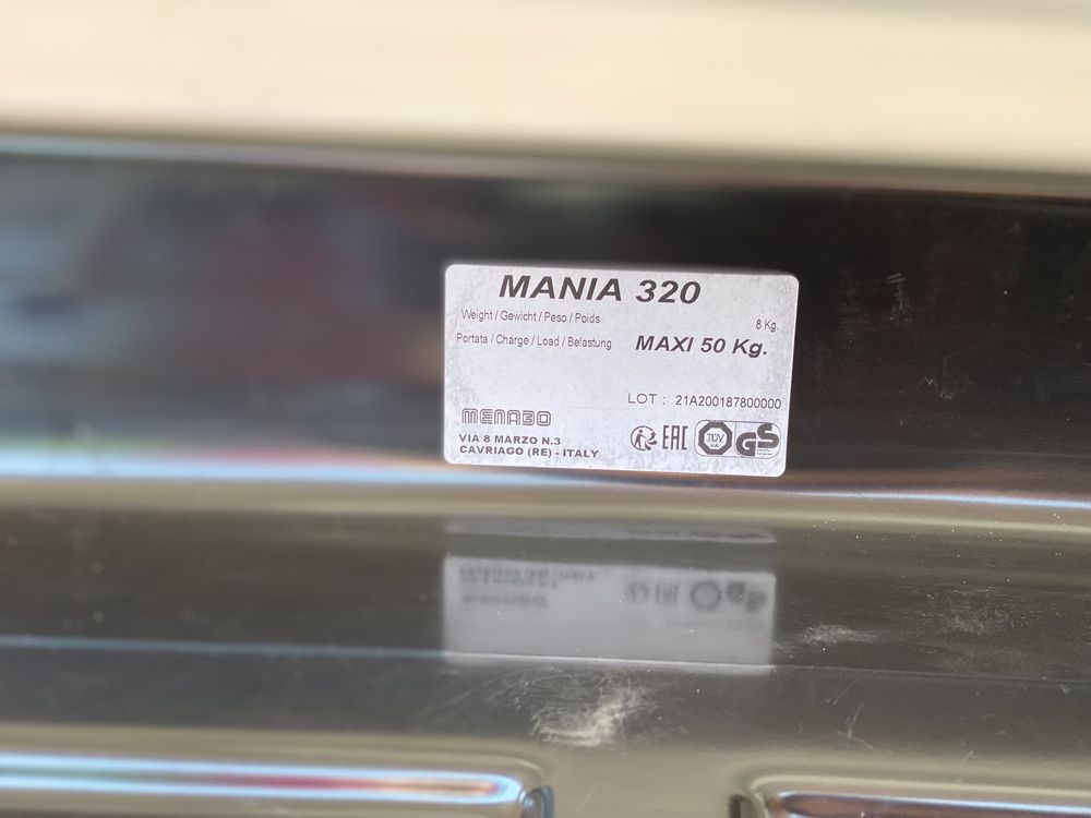 Cutie portbagaj auto Menabo Mania 320