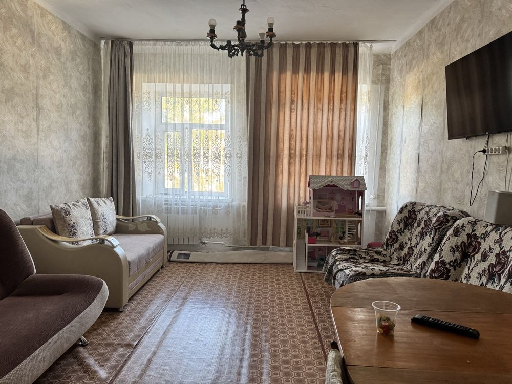 №1366. Продается 2-х комнатная кв. в старом городе.