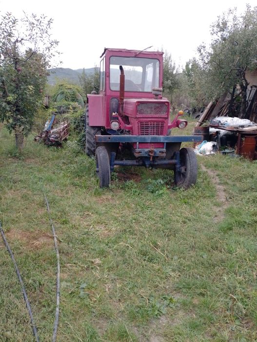 Vând tractor u 650