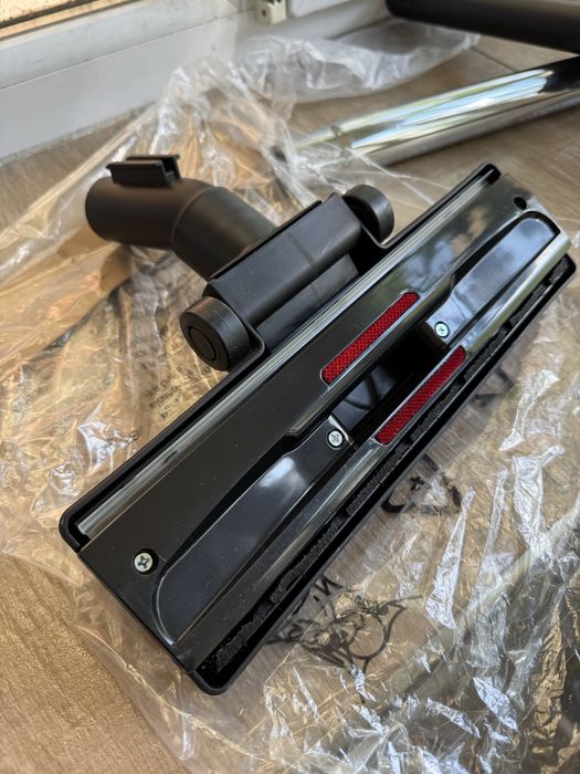 Прахосмукачка без Торба - Rowenta RO2913EA Swift Power Cyclonic, 750W!