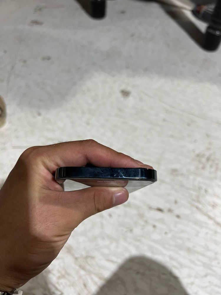 Iphone 12 pro holati ideal