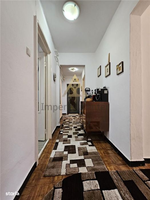 Apartament De 108 Mp  De Vanzare Cu 5 Camere, Et 1 In Statiunea Turist