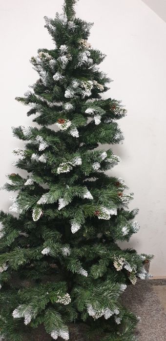 Brad artificial nins 220 cm