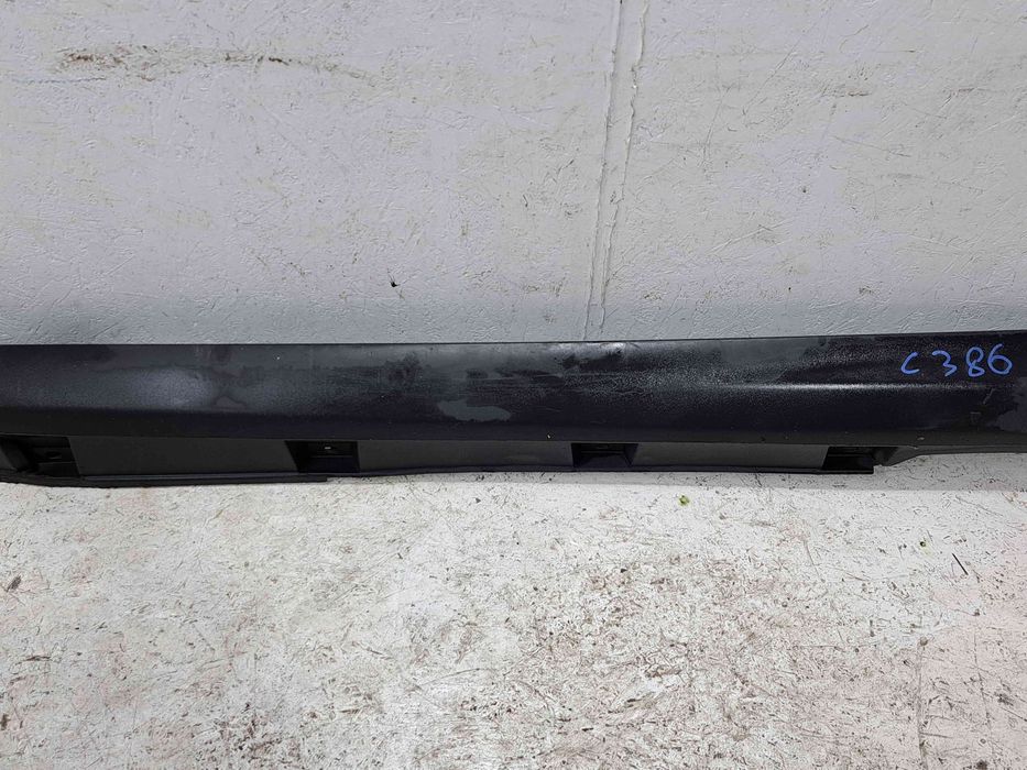 Prag lateral stanga Ford Focus 3 Turnier [Fabr 2010-2018]