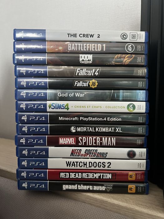 Игры на PS5 и PS4, Диски с популярными играми