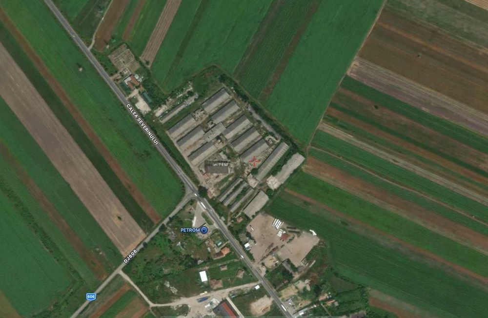 De vanzare baza de cereale cca 40.000 mp, intravinan, Oras Vânju Mare