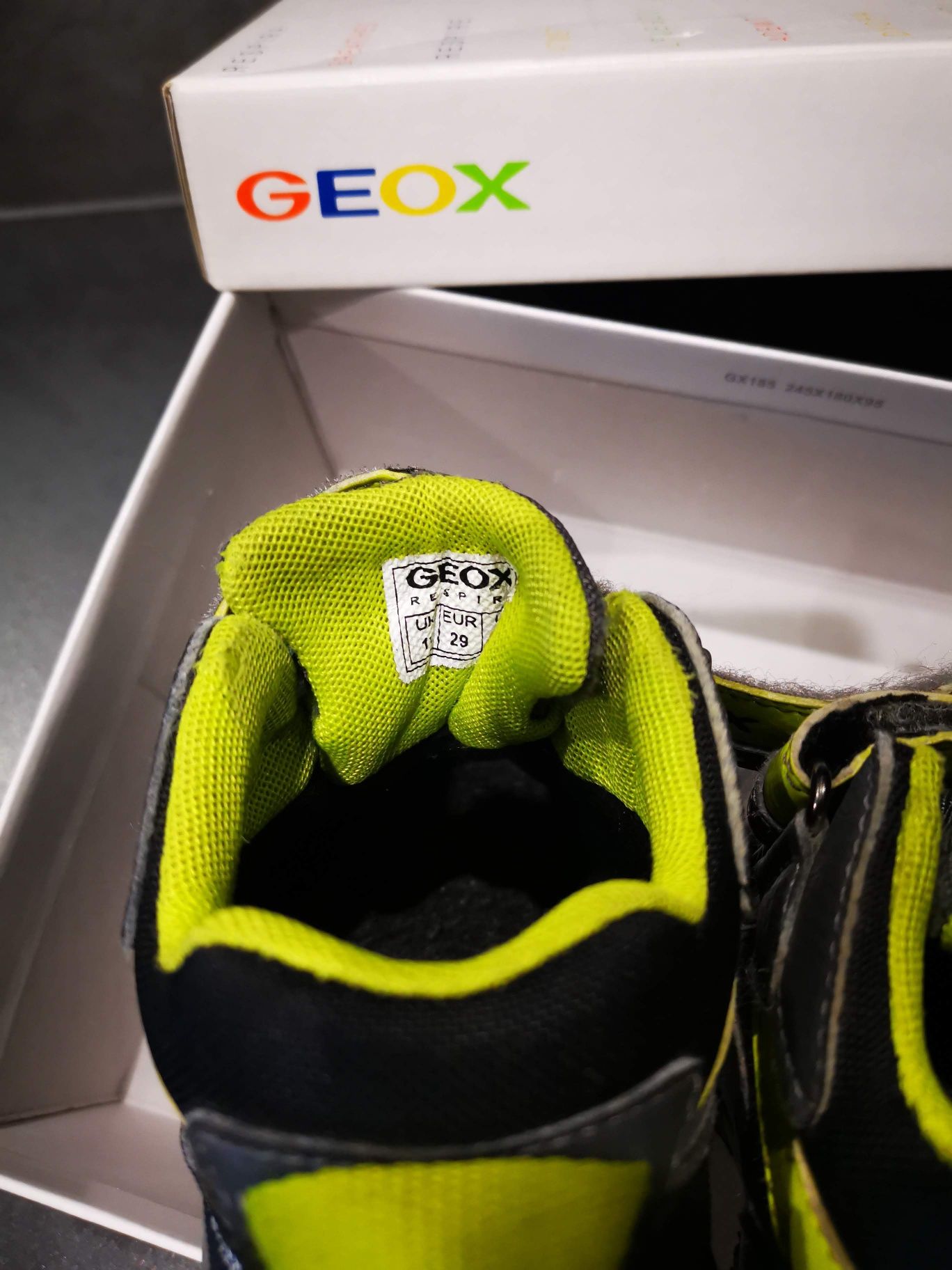 Детски обувки Geox, Skechers