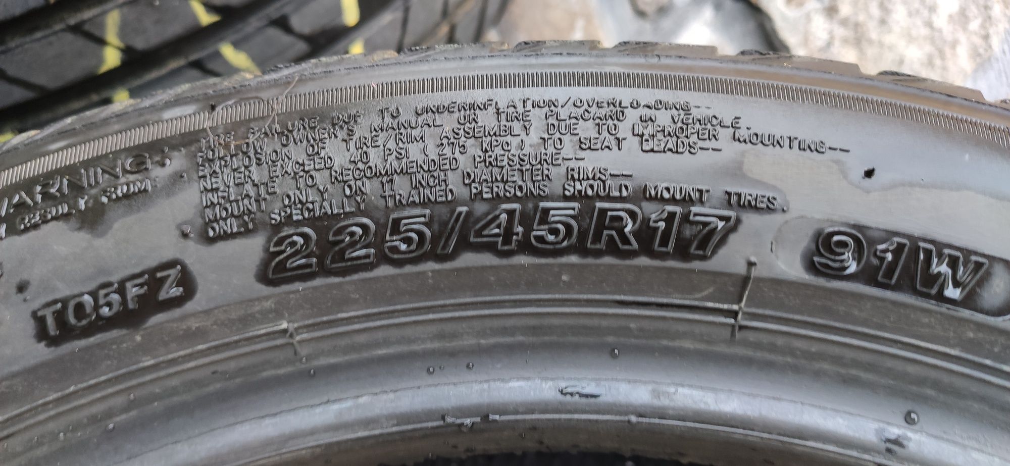Летни гуми Bridgestone, 225/45/R17, DOT 2320