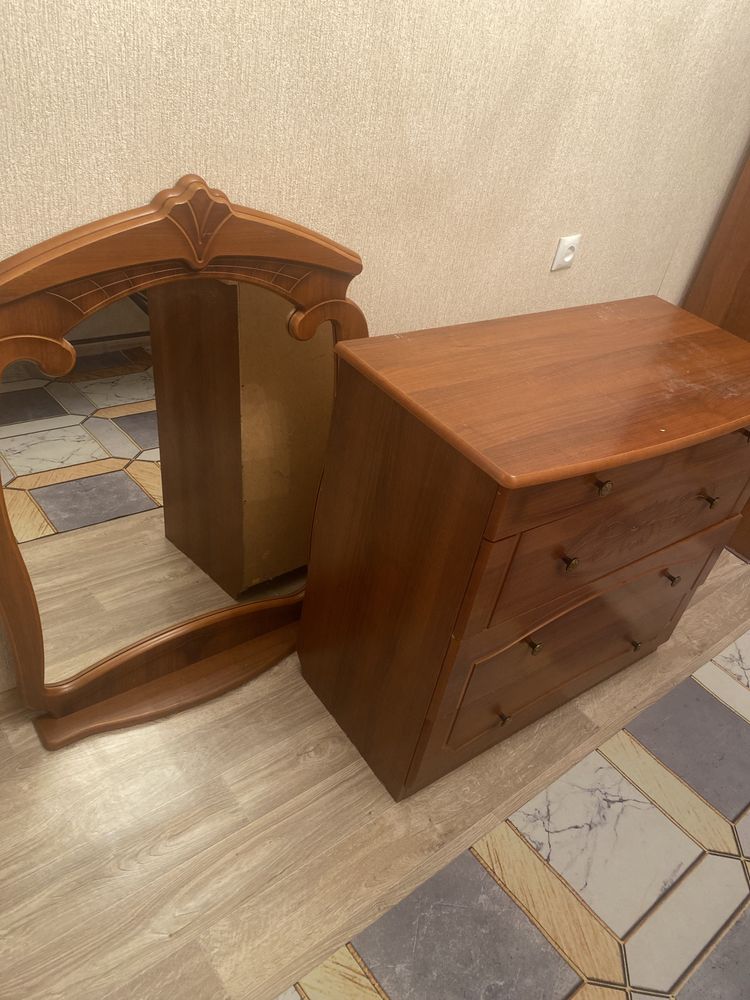 Бесплатно отдаю ,срочно забрать нужно
