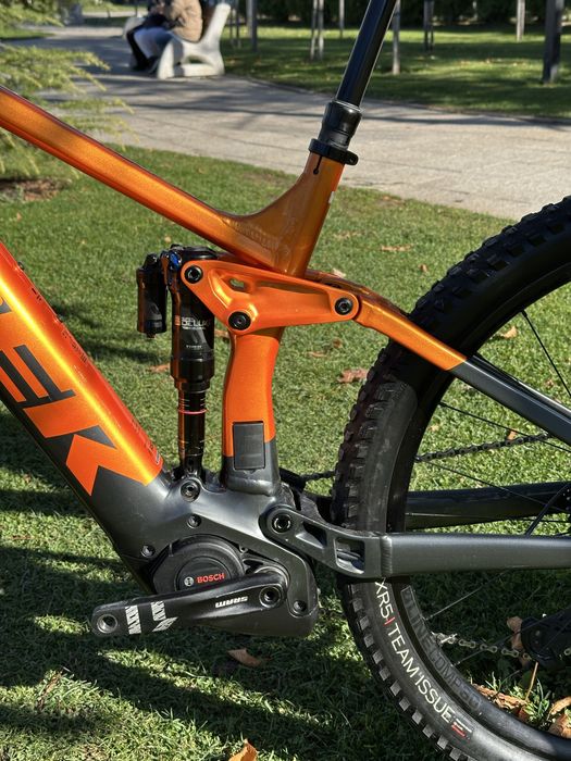 2022 Ebike Trek Rail 9 29” L